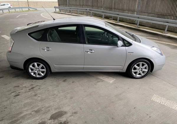 Toyota Prius cena 36999 przebieg: 60000, rok produkcji 2006 z Lublin małe 466